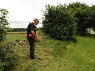 Ramme Kirke om Husqvarna - Anker Bjerre A/S