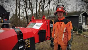 Schultz Træfældning om TP175 Track Stage V forhandlet hos Anker Bjerre A/S