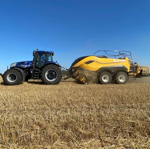 New Holland ballepressere - Anker Bjerre A/S