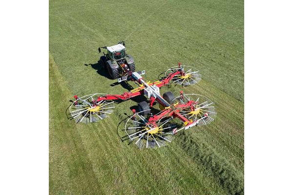 Professionelle rotorriver fra Pöttinger | Anker Bjerre A/S