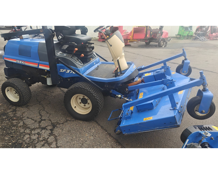 Iseki SF 370 MEGET VELHOLDT - Inklusiv slagleklipper