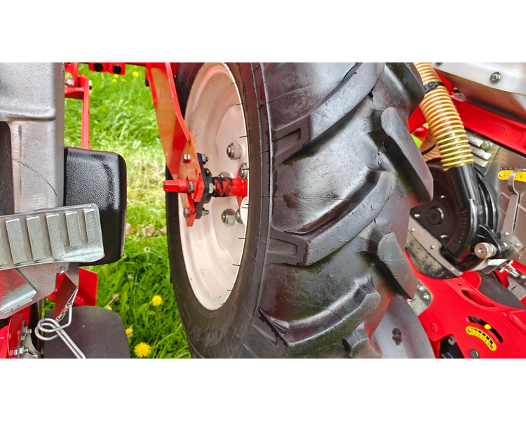 Maschio Gaspardo MANTA ISOTRONIC 12-75 XL inkl. fabriksny Maschio Gaspardo Fronttank