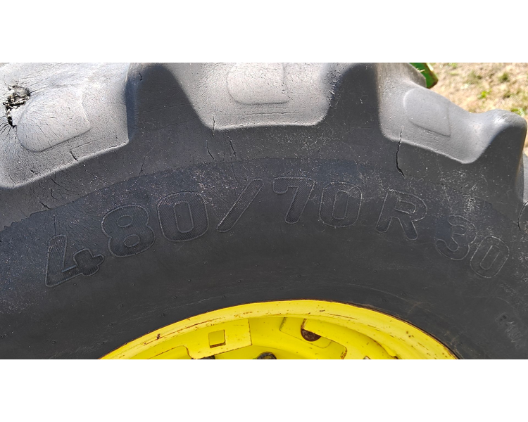 John Deere 4755