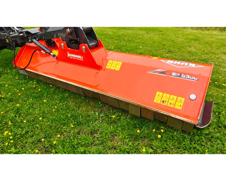 Kuhn BP 8300 og BPR 305