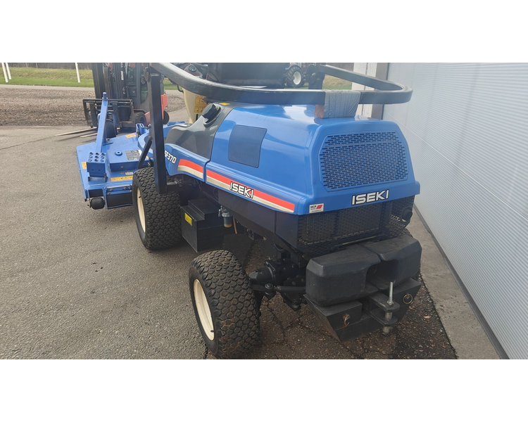 Iseki SF 370 MEGET VELHOLDT - Inklusiv slagleklipper