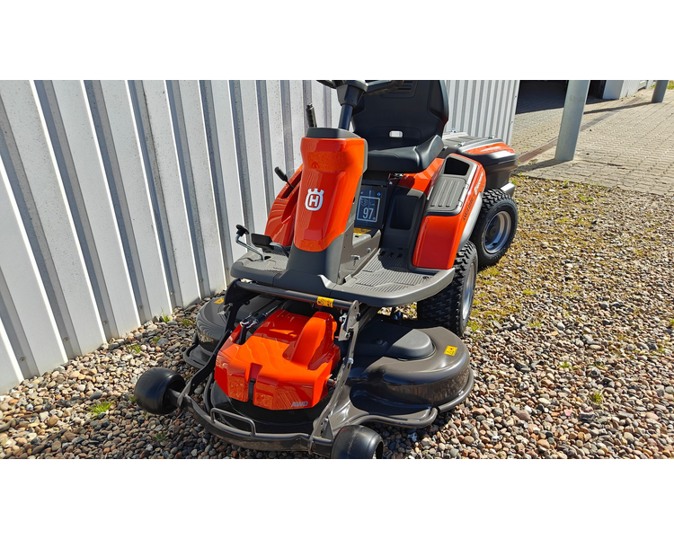 Husqvarna R200IX AWD Long Range model (dobbelt batteri)