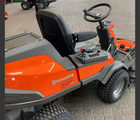 Husqvarna R418TsX AWD