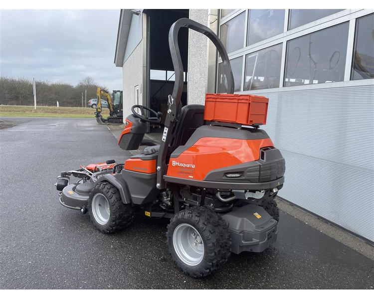 Husqvarna P524 XR fjernstyret Inkl. combi 122 cm klippebord.