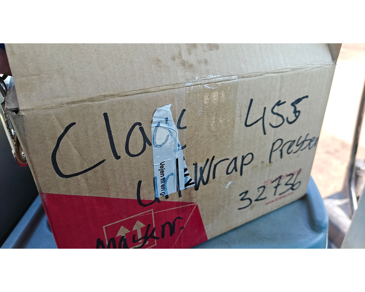 CLAAS Rollant 455 UNIWRAP