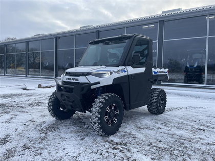 Polaris Ranger Kinetic EV T3B 60 km/t traktor. Inkl Lukket kabine med varme