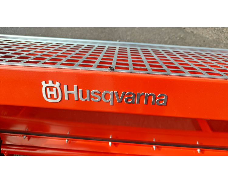 Husqvarna Valseudlægger Elektrisk drevet