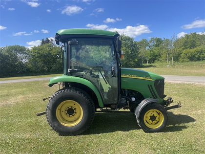 John Deere 3720 Frontlift og PTO