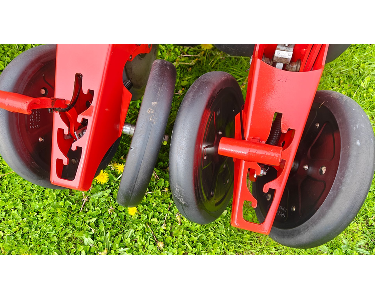 Maschio Gaspardo MANTA ISOTRONIC 12-75 XL inkl. fabriksny Maschio Gaspardo Fronttank