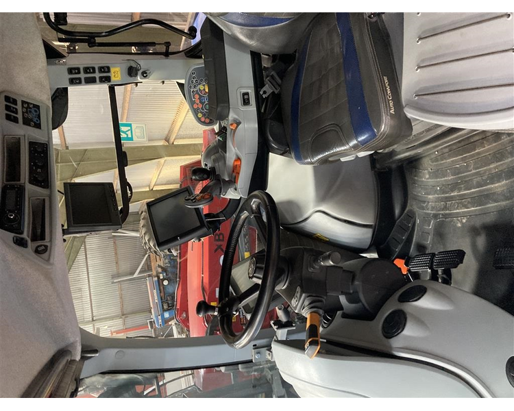 New Holland T7.315 Auto Command M/GPS