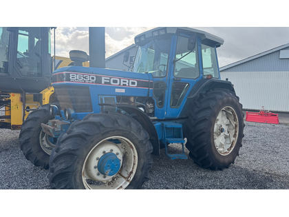 Ford 8630 Powershift