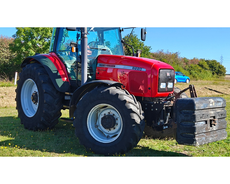 Massey Ferguson 8220 powerControl Xtra