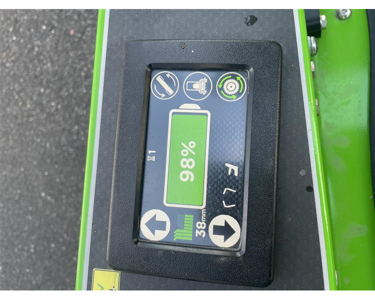 Mean Green Majoris RIV 152 Elektisk zeroturn