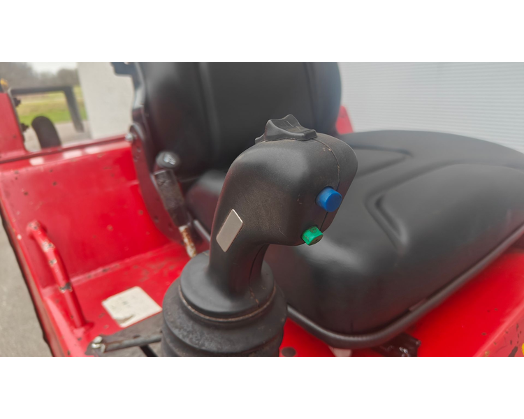 Thaler KL 234/ Ka Skovl, pallegafler, siloklo medfølger