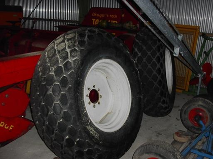 - - - Alliance golfdæk