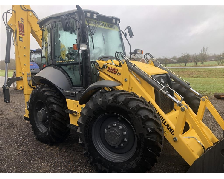 New Holland B115D PÅ LAGER TIL OMGÅENDE LEVERING