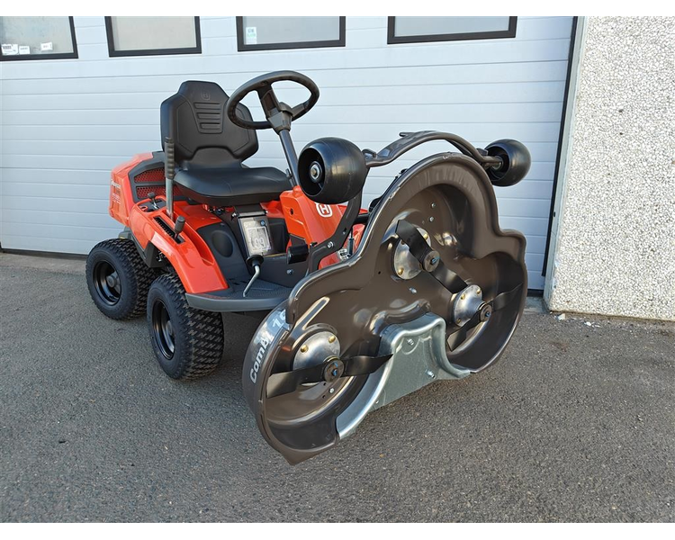 Husqvarna R 214TC Comfort - 103cm klippebord