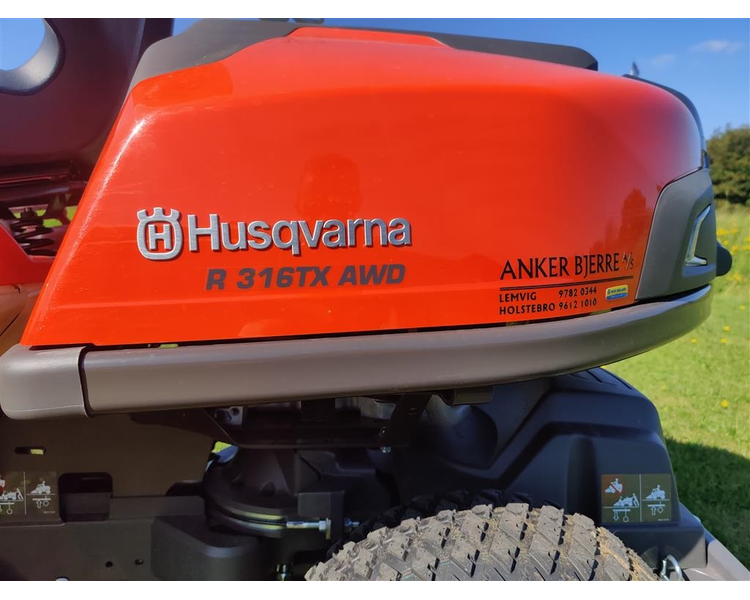 Husqvarna r 316tx awd inkl. 112cm klippebord