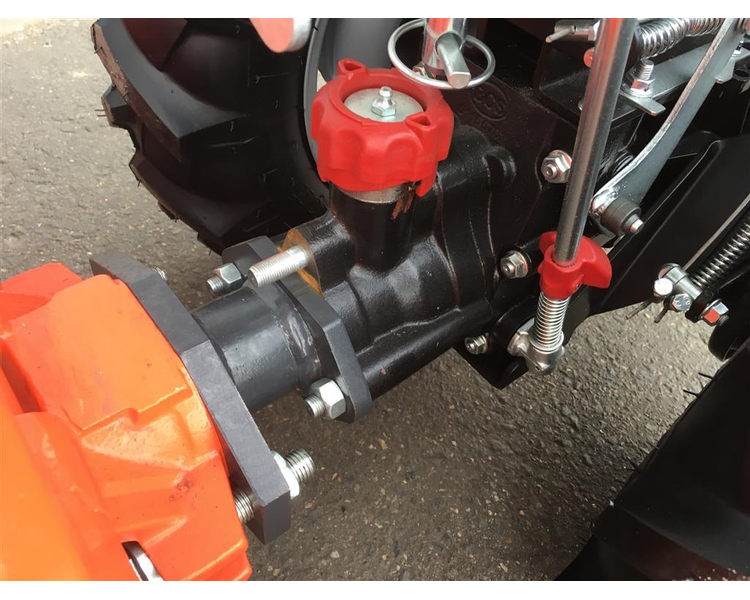 Ferrari 360 - Honda Benzin Tilbud med 84cm stennedlægningsfræser