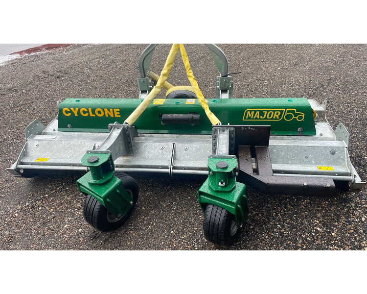 Major Cyclone MJ31-280 Frontmonteringsudstyr