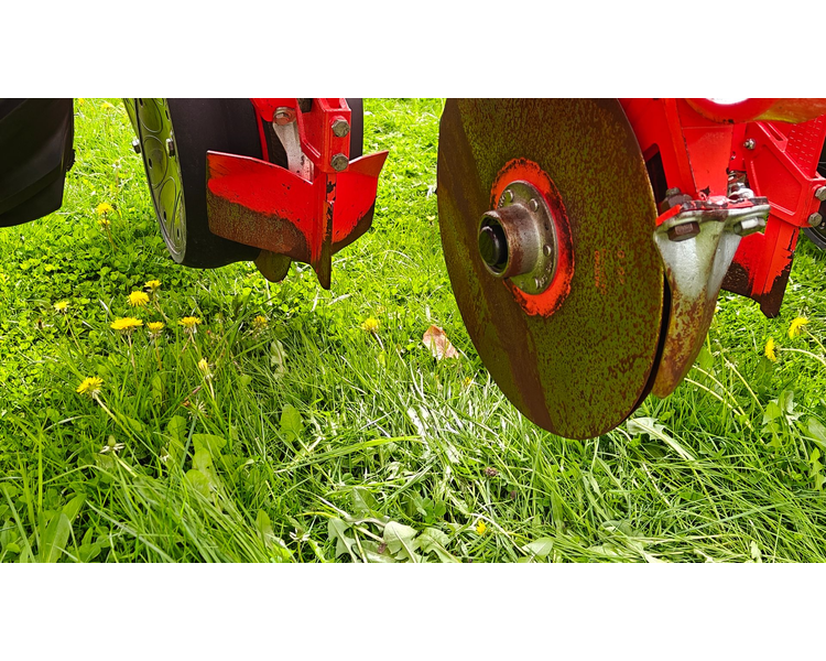 Maschio Gaspardo MANTA ISOTRONIC 12-75 XL inkl. fabriksny fronttank