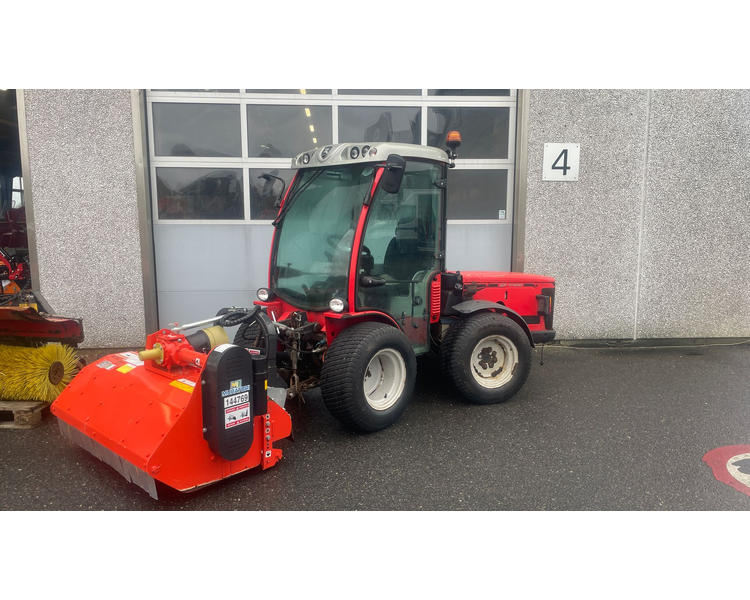 Antonio Carraro SP 4400 HST Inkl. Muratori slagleklipper