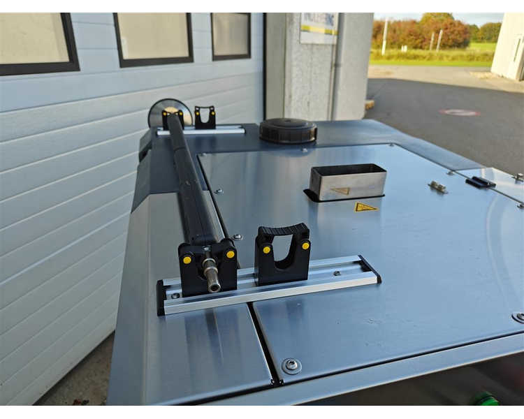 Purewash X-Weed E2 Inklusiv elektrisk undervogn