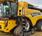 New Holland CR9.90