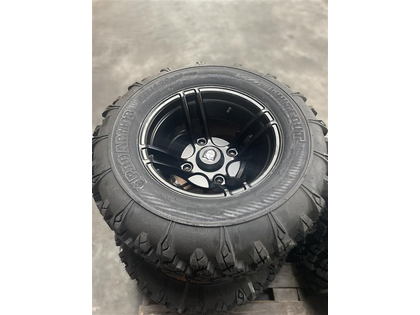 Polaris Alufælge med dæk