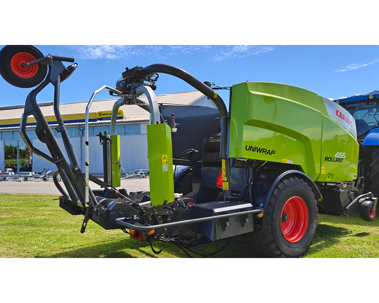 CLAAS Rollant 455 UNIWRAP