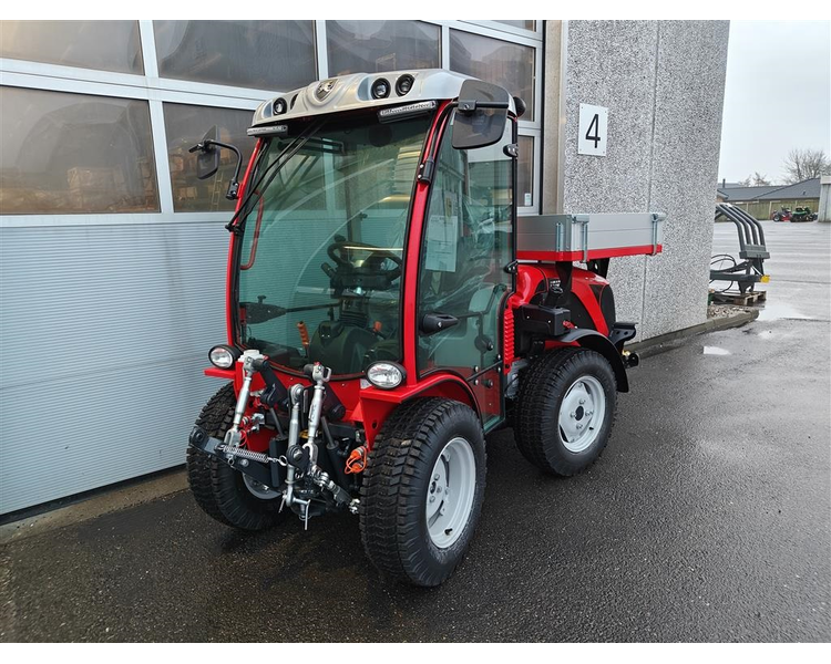 Antonio Carraro SP 4800 HST Hydrostatisk redskabsbærer - spækket med udstyr