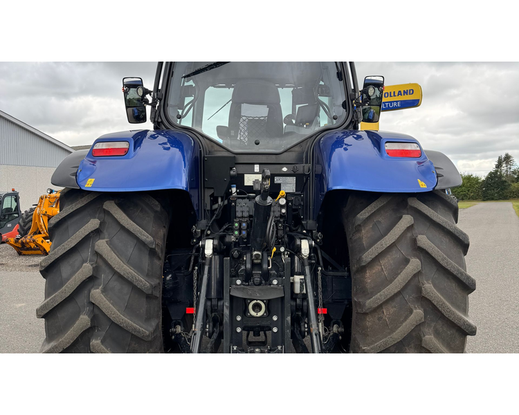 New Holland T7.270 AC BLUEPOWER