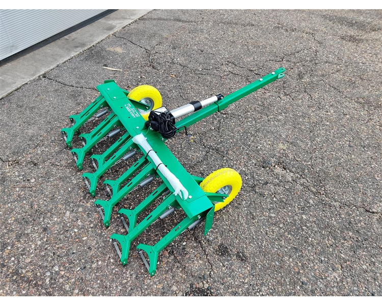 - - - U-Cutter bugseret skuffejern