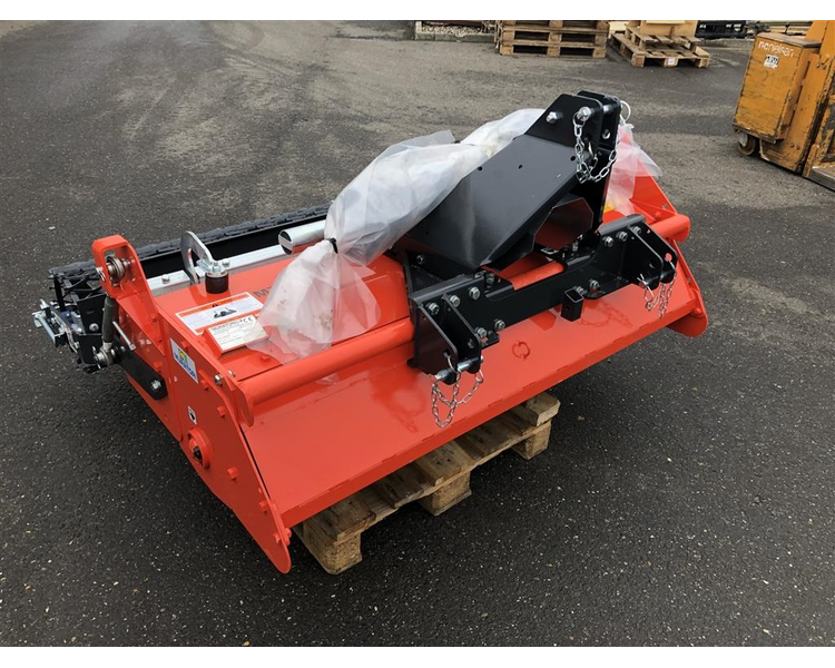 Muratori MZ62SXL -145 med udjævningsbjælke og pto aksel