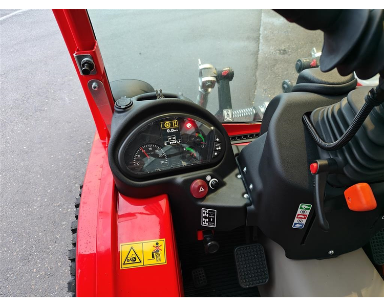 Antonio Carraro SP 4800 HST Hydrostatisk redskabsbærer - spækket med udstyr