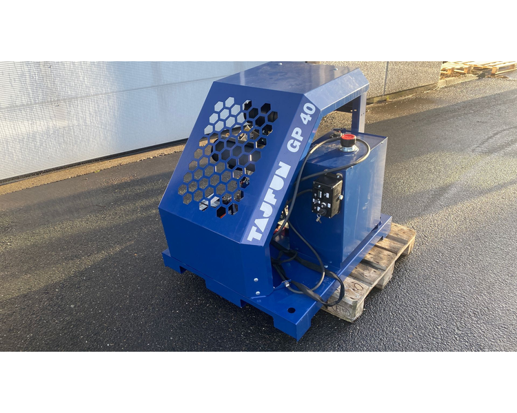 Tajfun GP 40 Benzin motor Demo