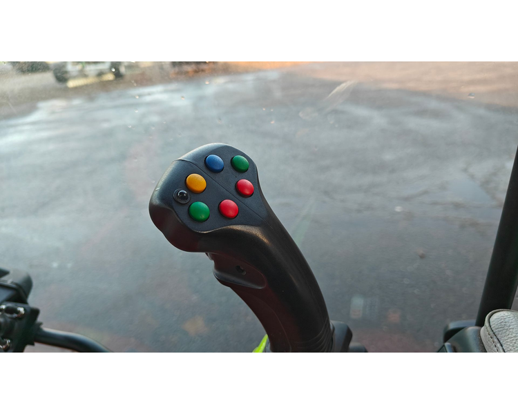 Antonio Carraro TTR 4800 HST Sælges for kunde