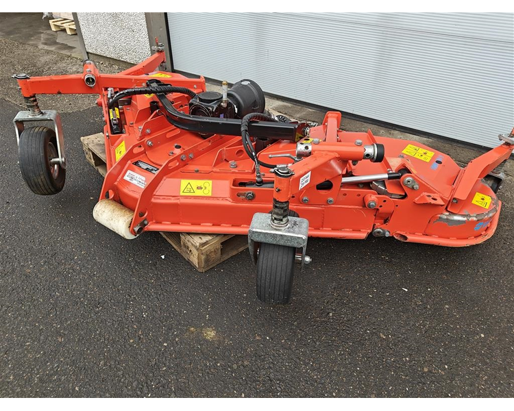 - - - Wiedenmann RMR 230 V-F