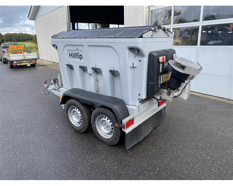 HillTip IceStriker 900AM på Trailer