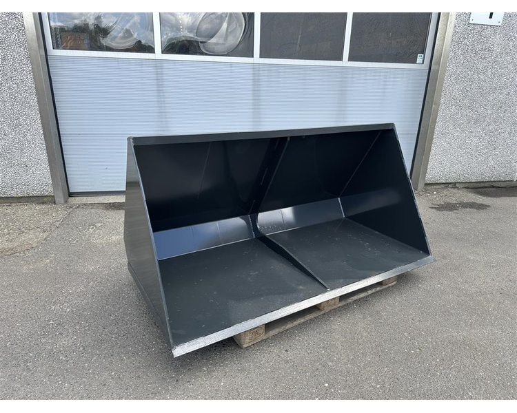 Schäffer Skovl Volume skovl 900L / 180 CM