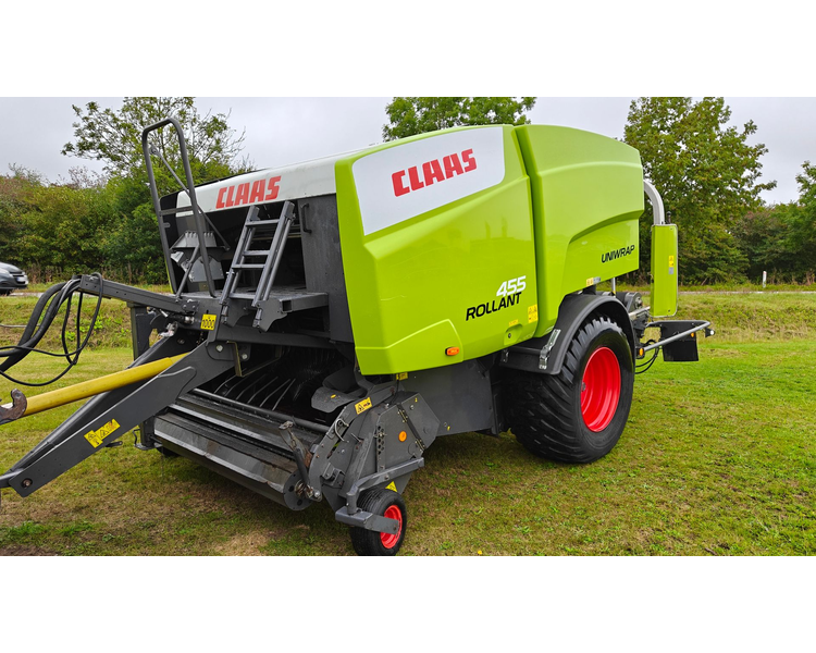 CLAAS Rollant 455 UNIWRAP