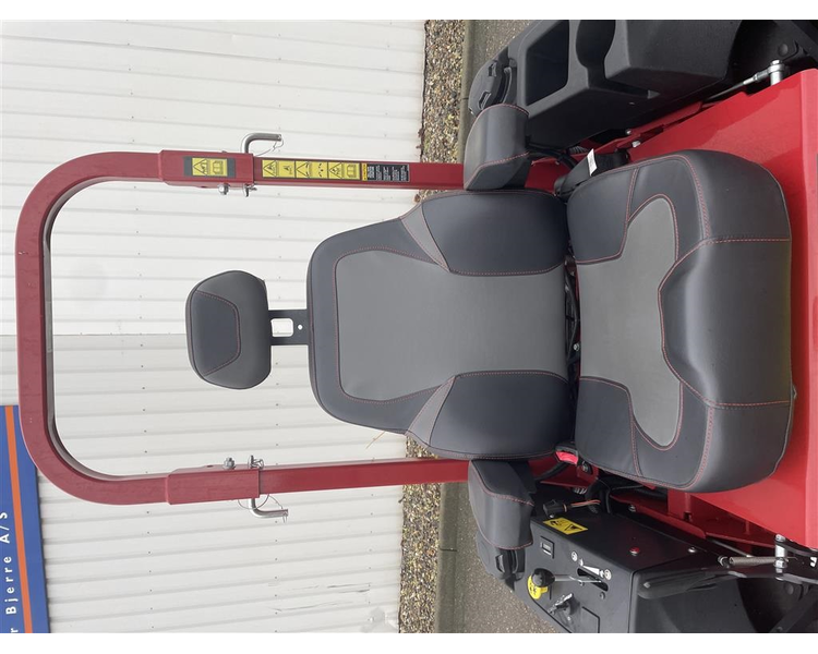 Ferris ZT 3300 ISX 72" 3-1 klippebord med hydraulisk løft