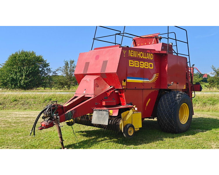 New Holland BB980