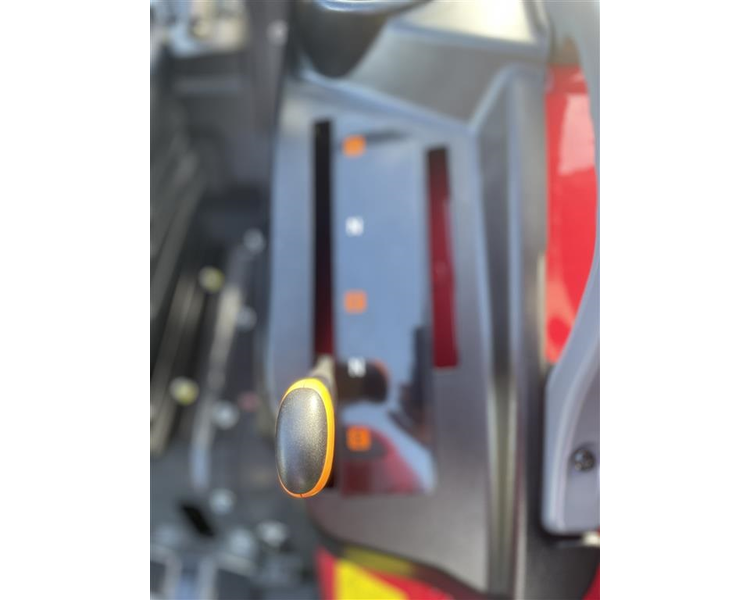 Yanmar YT 235H 4WD Rops.