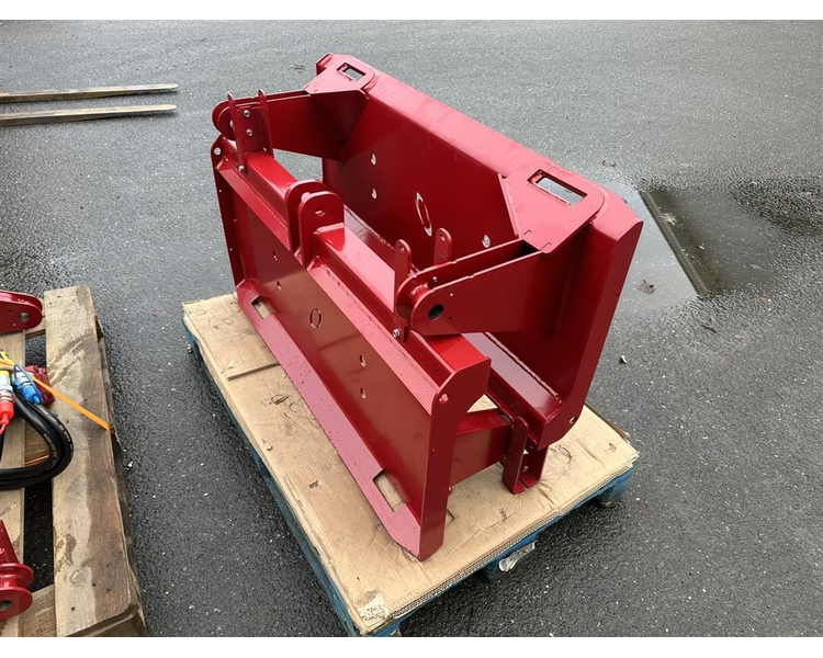 Tajfun Adapter til minilæsser inkl. HP 25 Hydraulisk drift