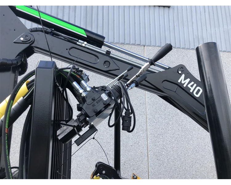 Moheda M101   -   M40 KONGEN AF SKOVVOGNEN